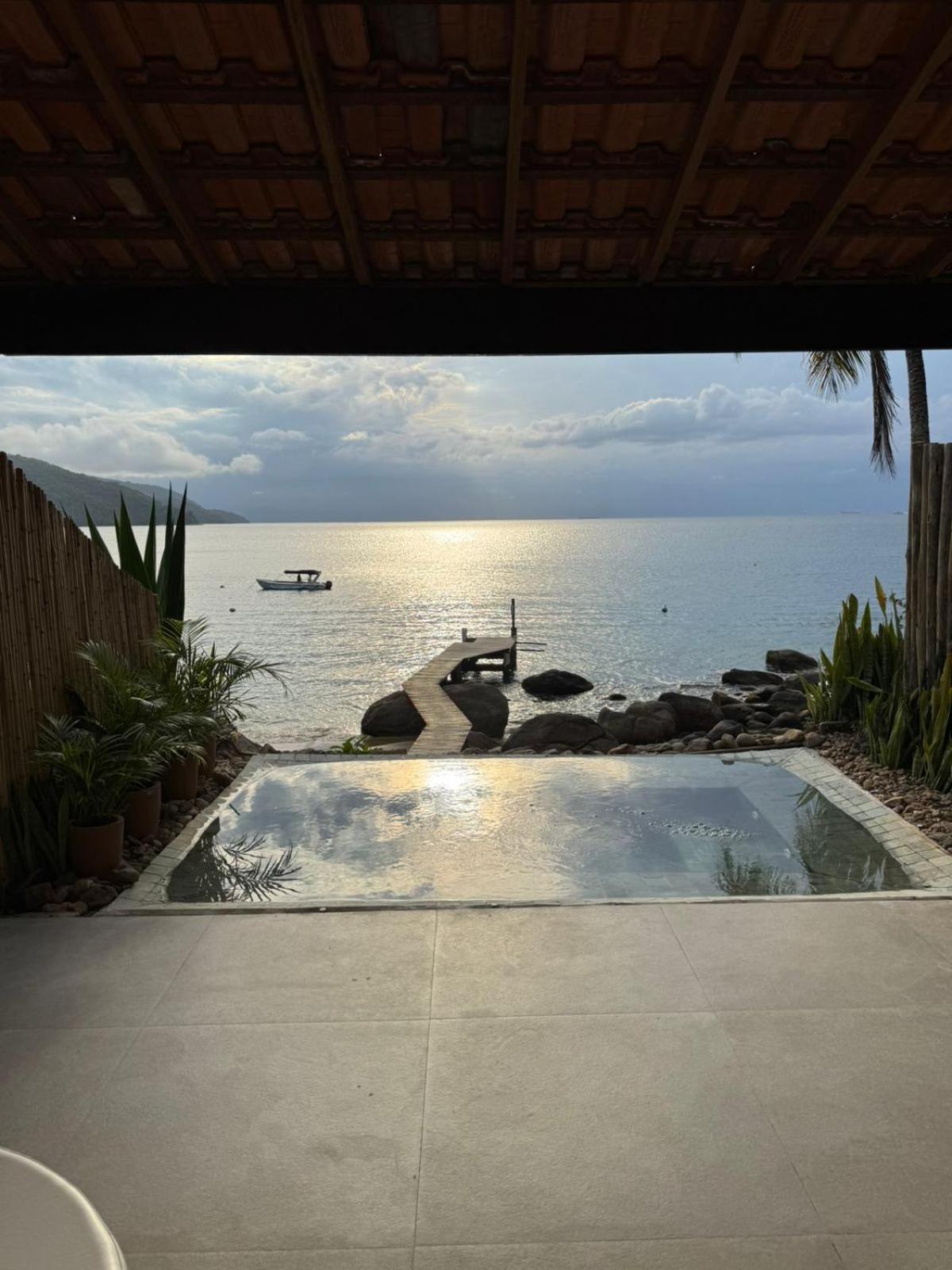 Casa Da Ilha Villa Praia de Araçatiba Buitenkant foto